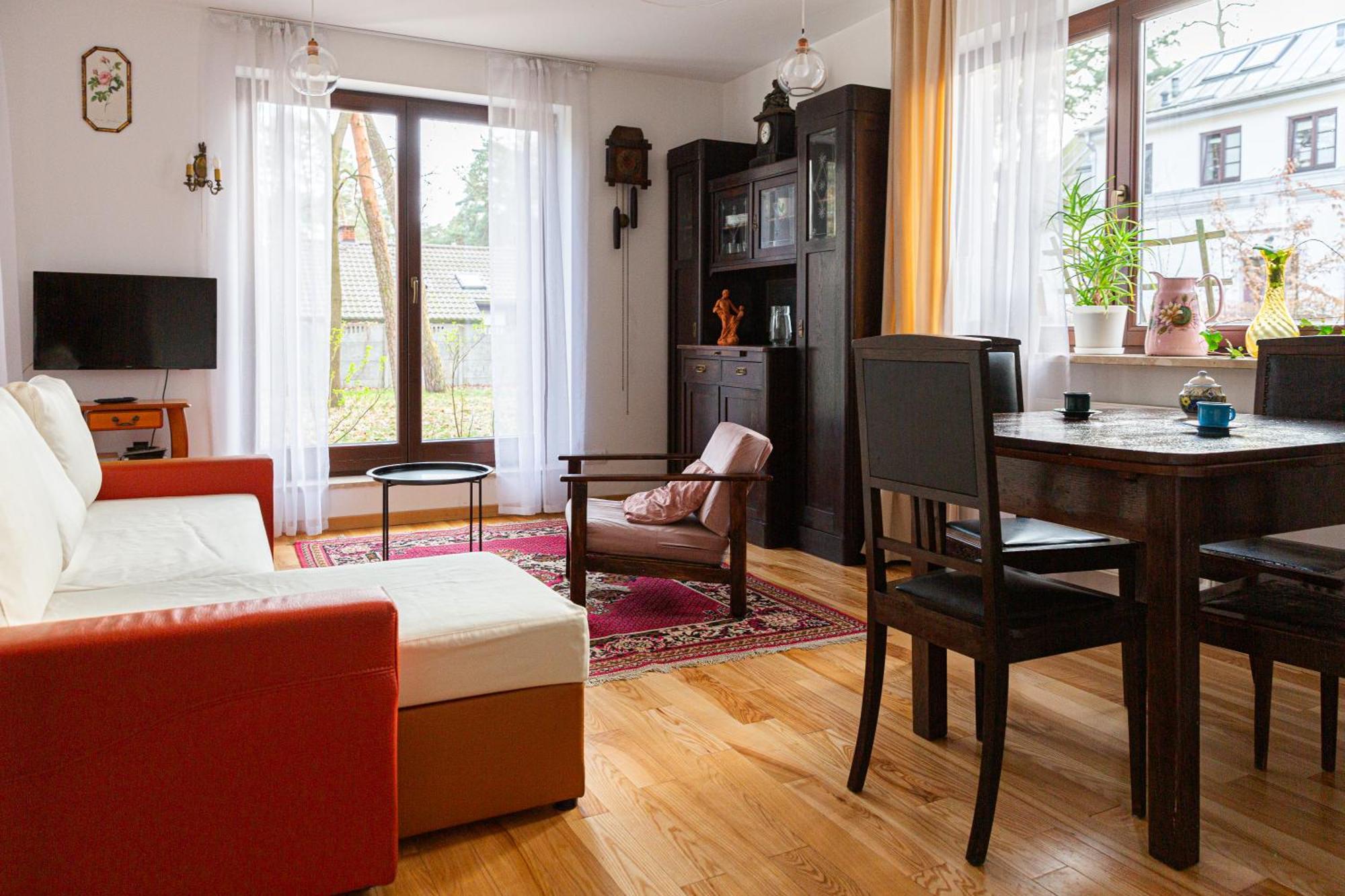 Pink Rose Suite Józefów Exterior foto